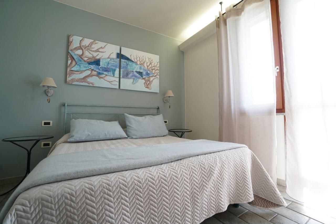 Apartments In Residence In Vada With Swimming Pool 450 Meters From The Sea ภายนอก รูปภาพ